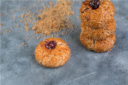 Baharatlı Vişneli Kurabiye